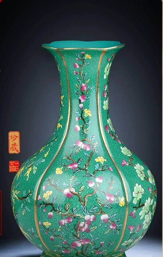 Qing Dynasty Qianlong Famille Rose Flower Vase